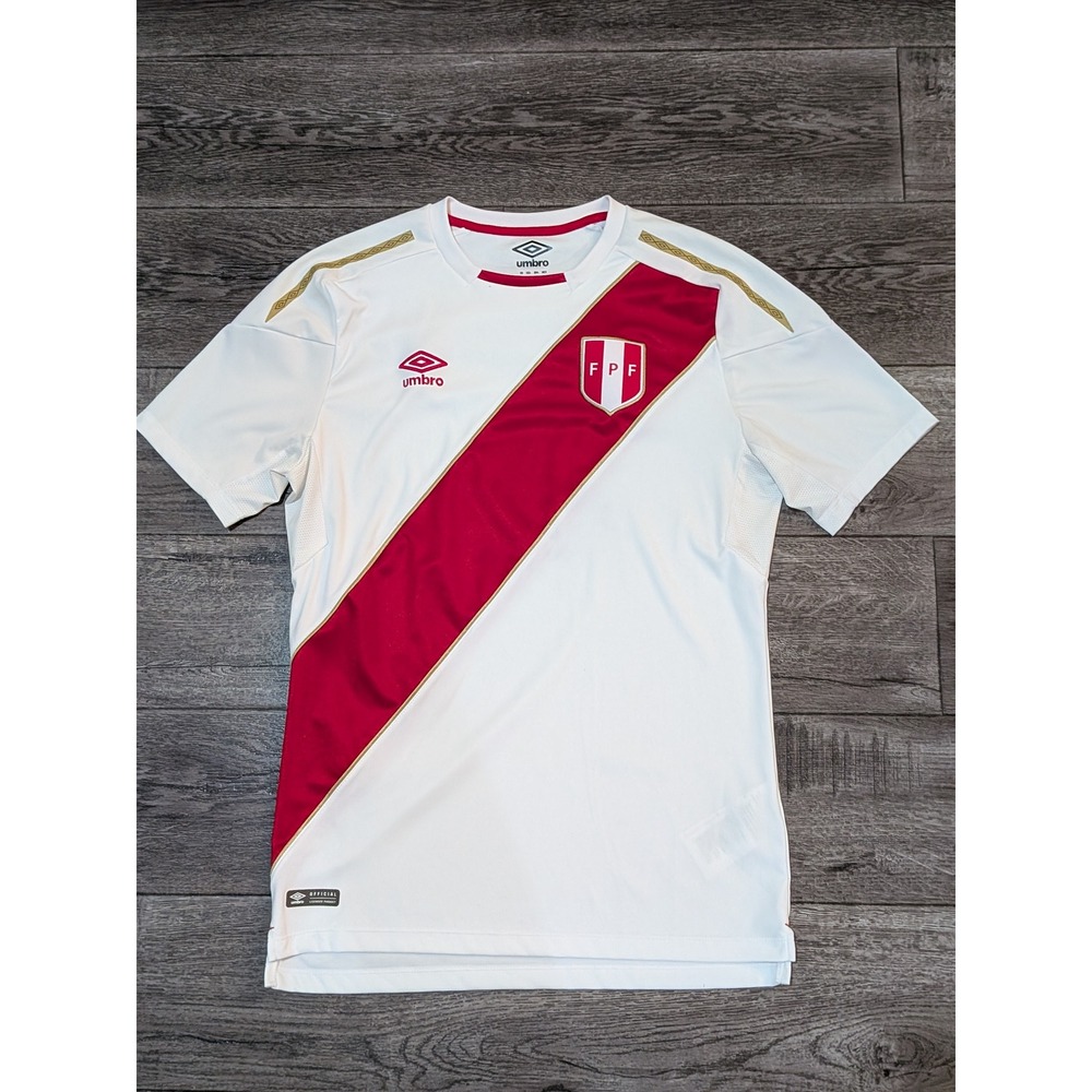Umbro Peru National Team Home Jersey White Red Sash FPF Soccer Shirt Mens Medium
